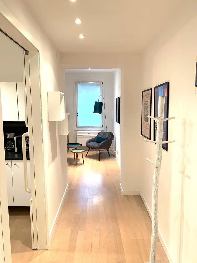 Live In The Heart Of Venice Apartment