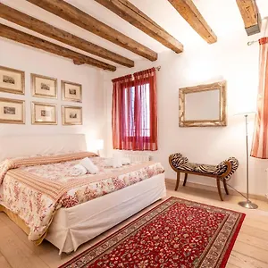 Apartment San Marco New Romantic, Venice